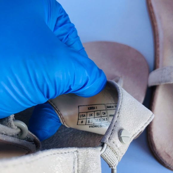 Vionic Women's Cream Sandals - Picture 10 of 12